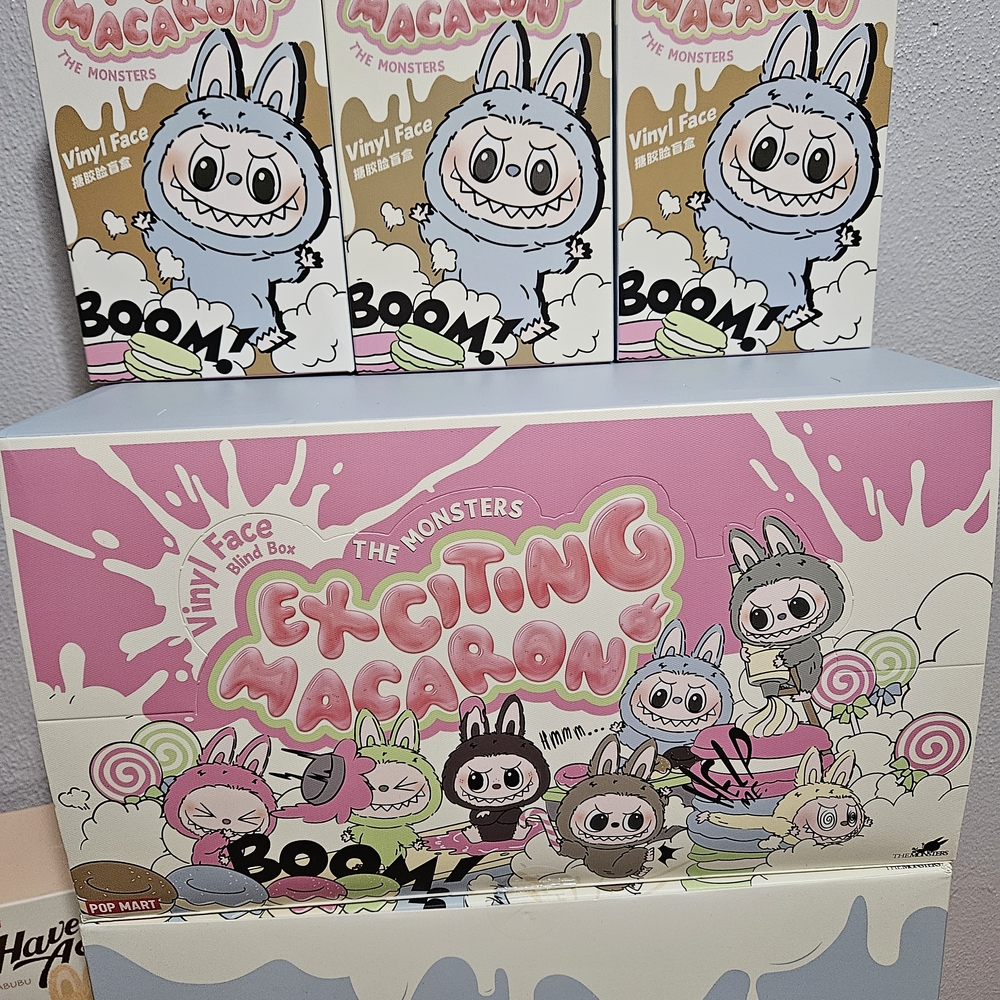 Exciting Macaron Vinyl Face Bank - Pink and Blue